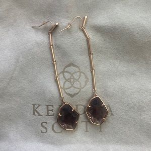 Kendra Scott Charmaine Earring in Rose gold